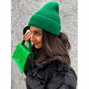 Teplá dámska čiapka KINA+ farba: green