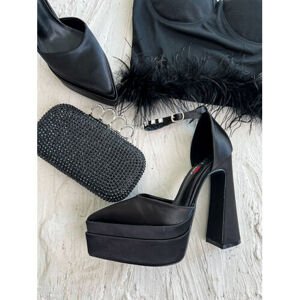 Elegantné saténové sandále CARALYN* veľkosť: 40